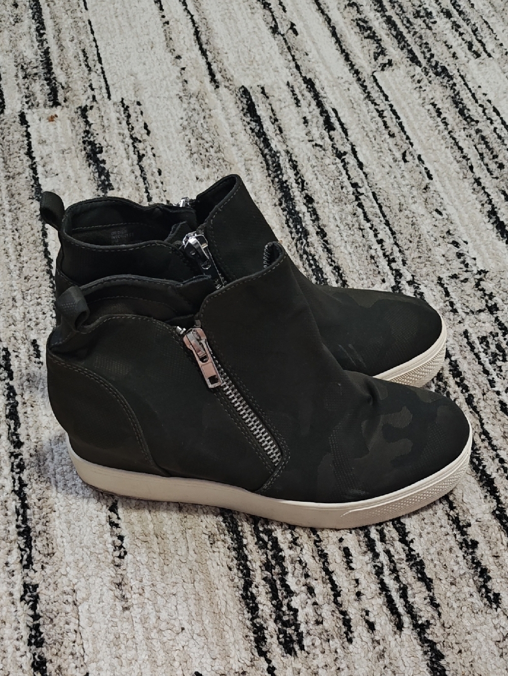 Steve Madden Black High-Top Zip Sneaker Boots
